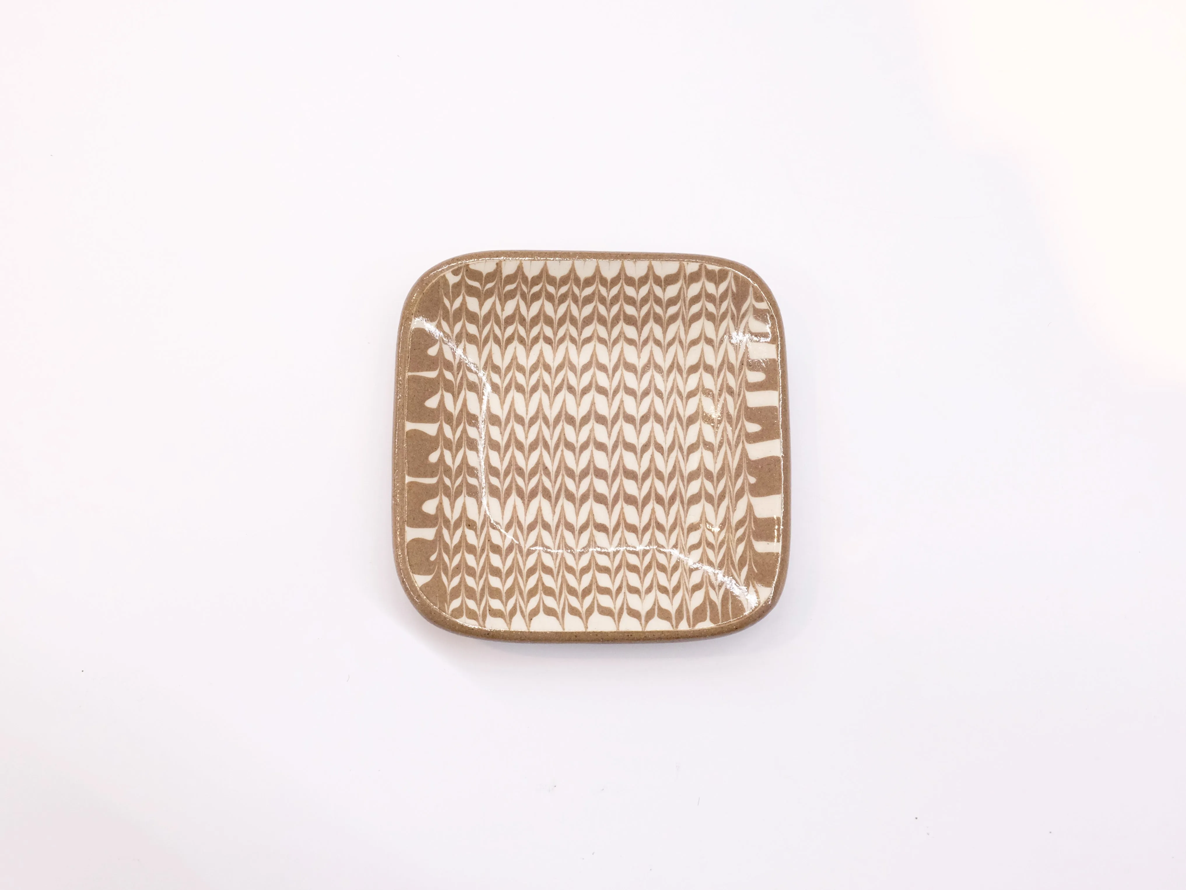 Small Square Plates by Giran Sagawa