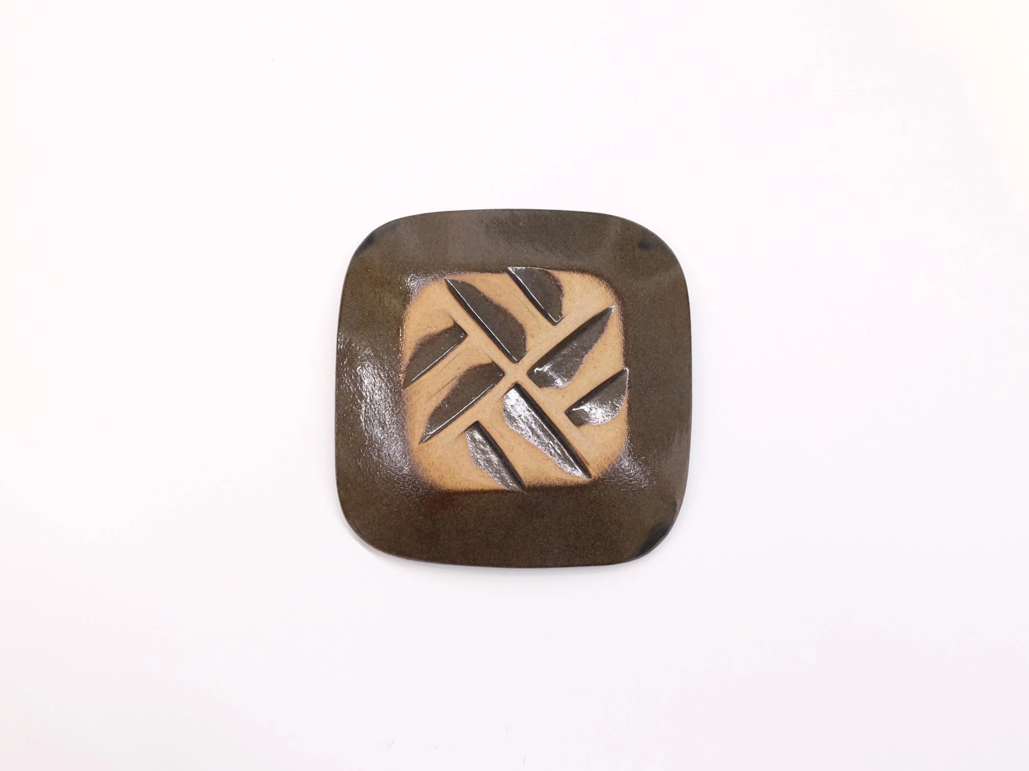 Small Square Plates by Giran Sagawa