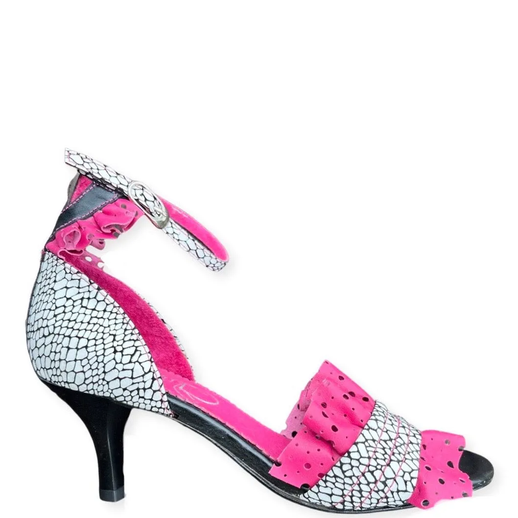 Spritz- Black fuchsia sandal- Last pair 37!